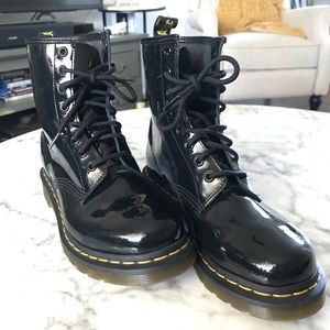 Dr. Marten 1460 Women’s Patent Black Boots